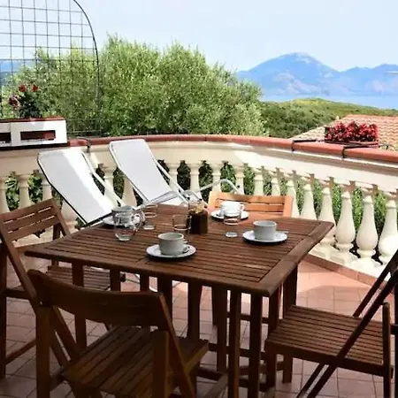 Apartment Homebiagino-scario *